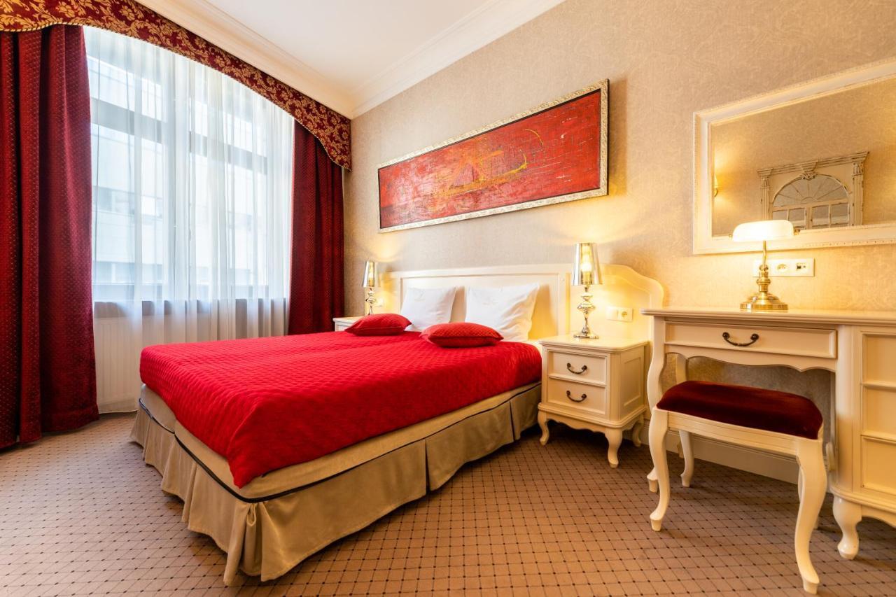 Sleepwalker Boutique Suites Вроцлав Экстерьер фото