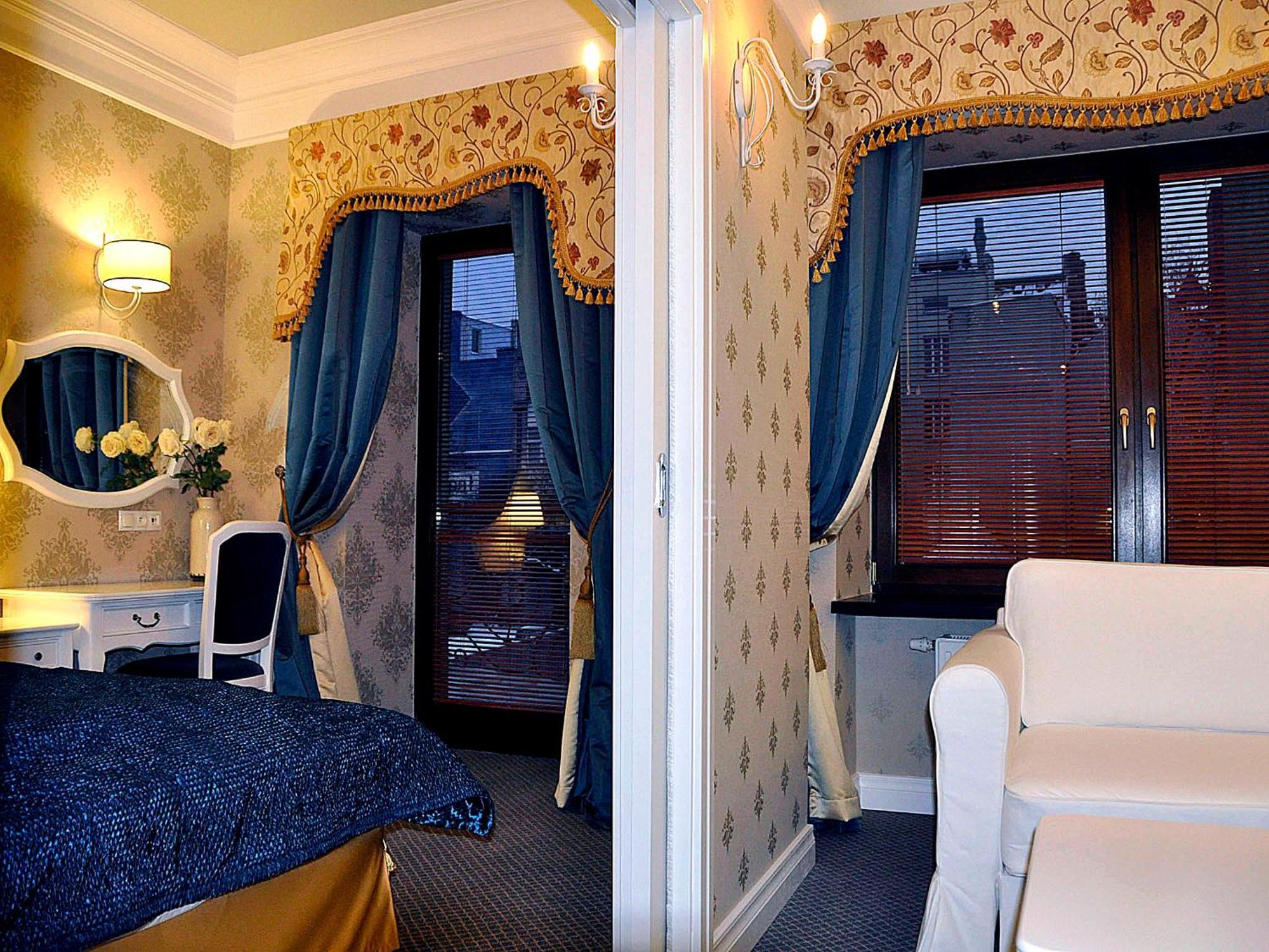Sleepwalker Boutique Suites Вроцлав Экстерьер фото