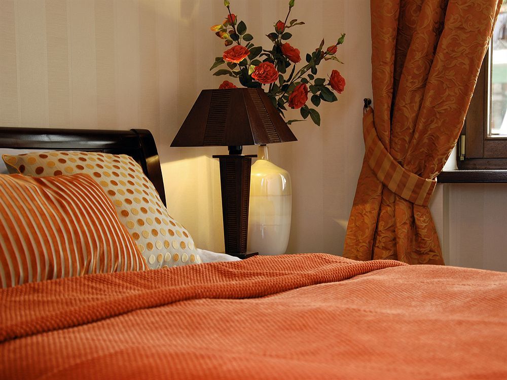Sleepwalker Boutique Suites Вроцлав Экстерьер фото