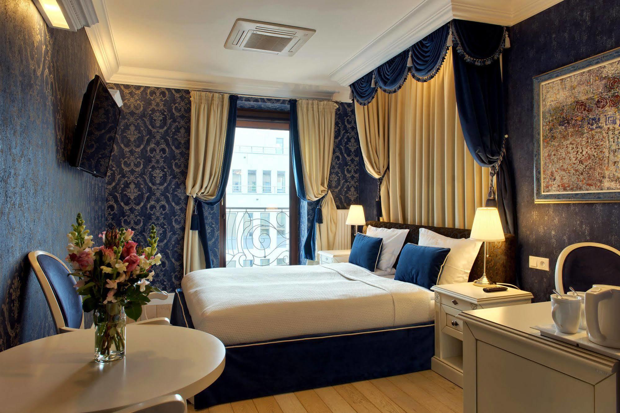 Sleepwalker Boutique Suites Вроцлав Экстерьер фото