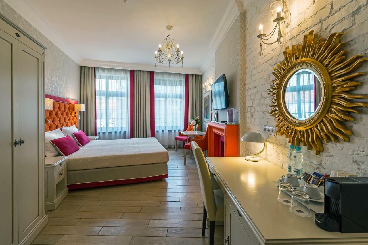 Sleepwalker Boutique Suites Вроцлав Экстерьер фото