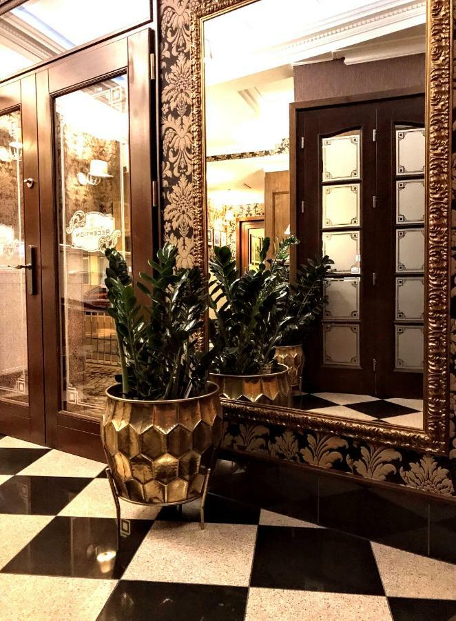 Sleepwalker Boutique Suites Вроцлав Экстерьер фото